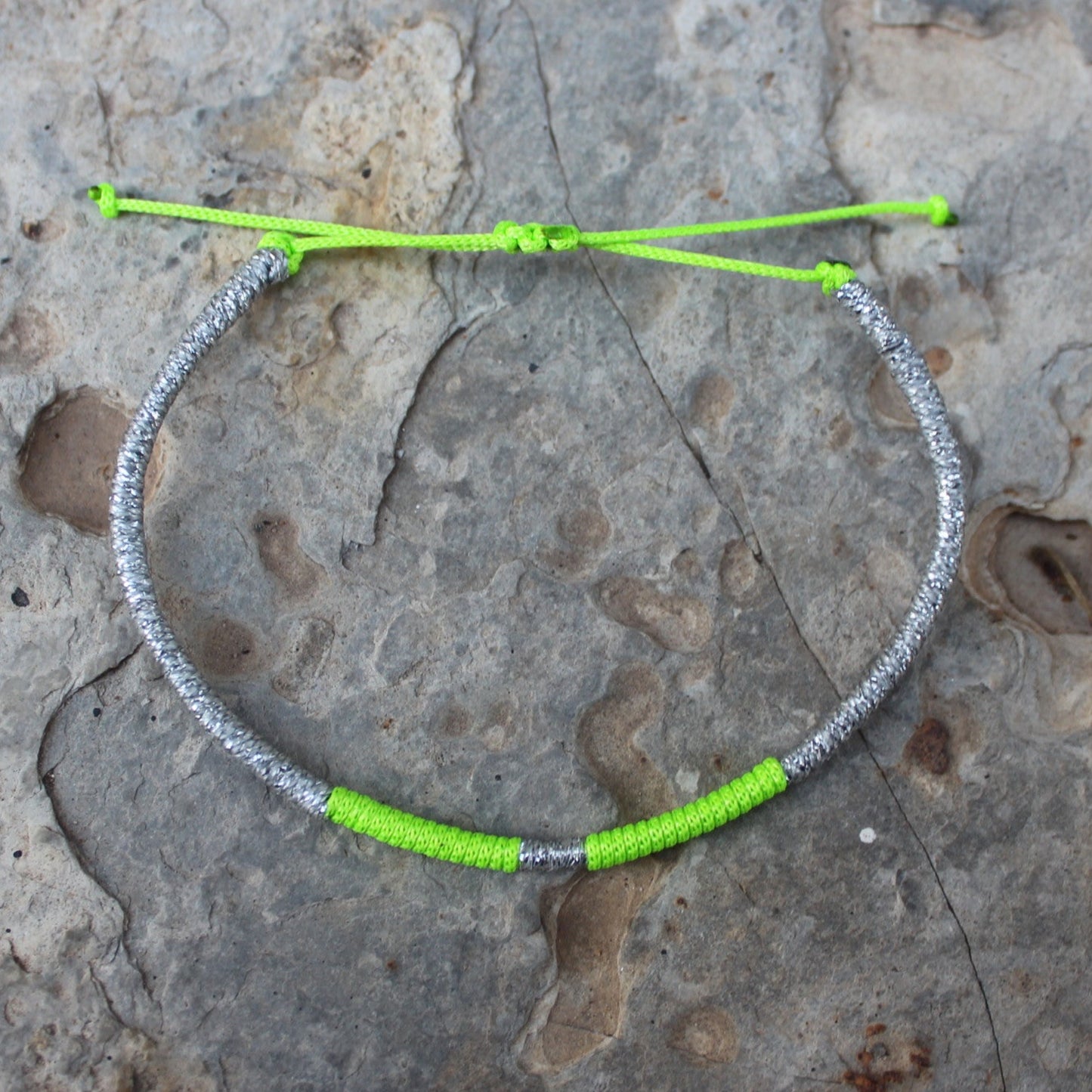 Loop İnce Bileklik /Silver Gleam