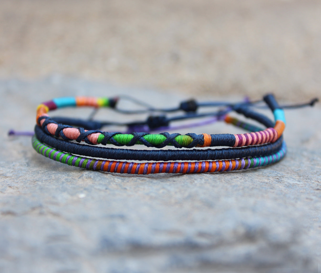 Loop 3-Piece Thin Bracelet Set / Gusto
